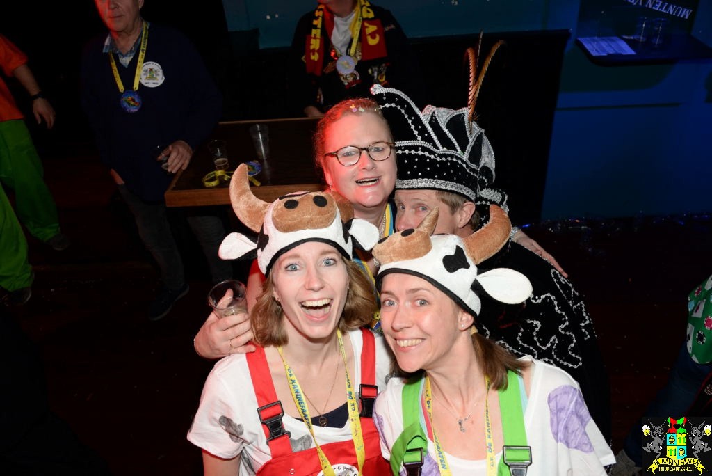 ../Images/Carnavals maandagavond in VdG 363.jpg